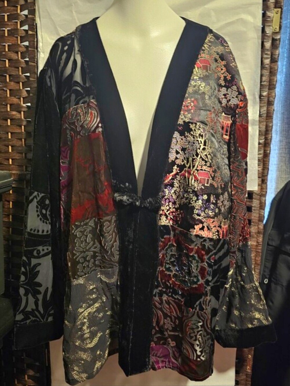Chico’s Vintage Burnout kimono Jacket Size 2 ( Large or 12/14 ) Beautiful L👀K